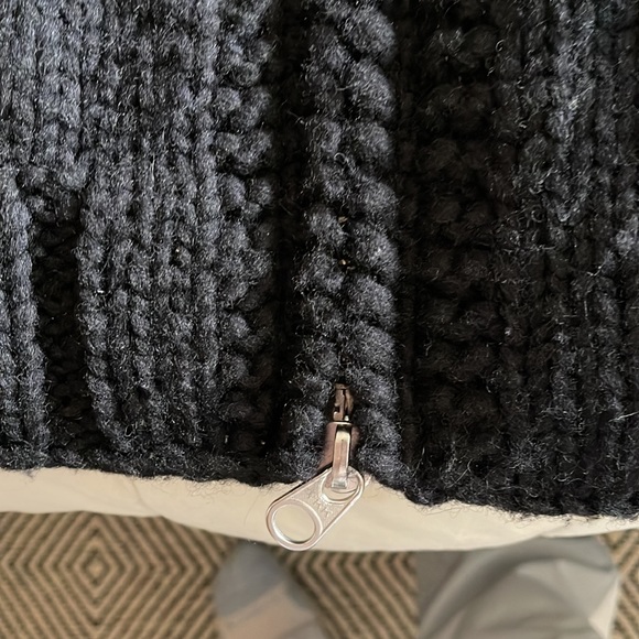 Todd Snyder cardigan sweater - Picture 4 of 9